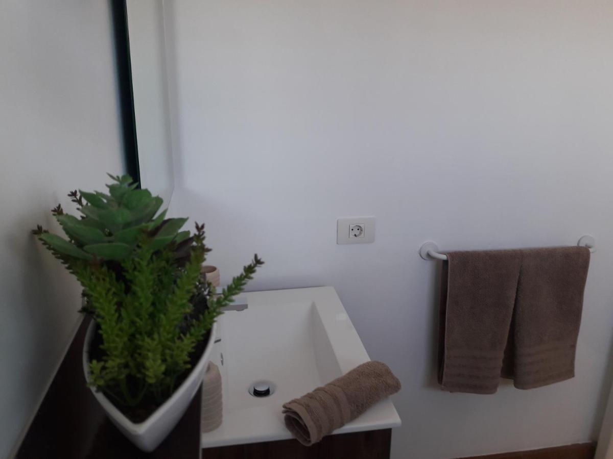 Apartment Duplex -The Sunny Hut - Swimming Pool - Free Wifi & Ac- Residence Las Marinas Puerto del Carmen  Exterior photo