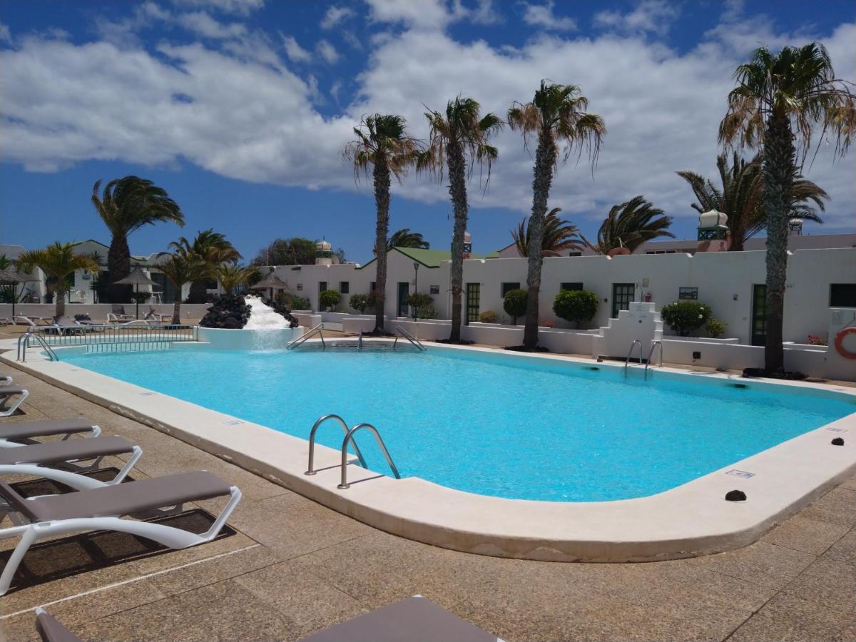 Apartment Duplex -The Sunny Hut - Swimming Pool - Free Wifi & Ac- Residence Las Marinas Puerto del Carmen  Exterior photo